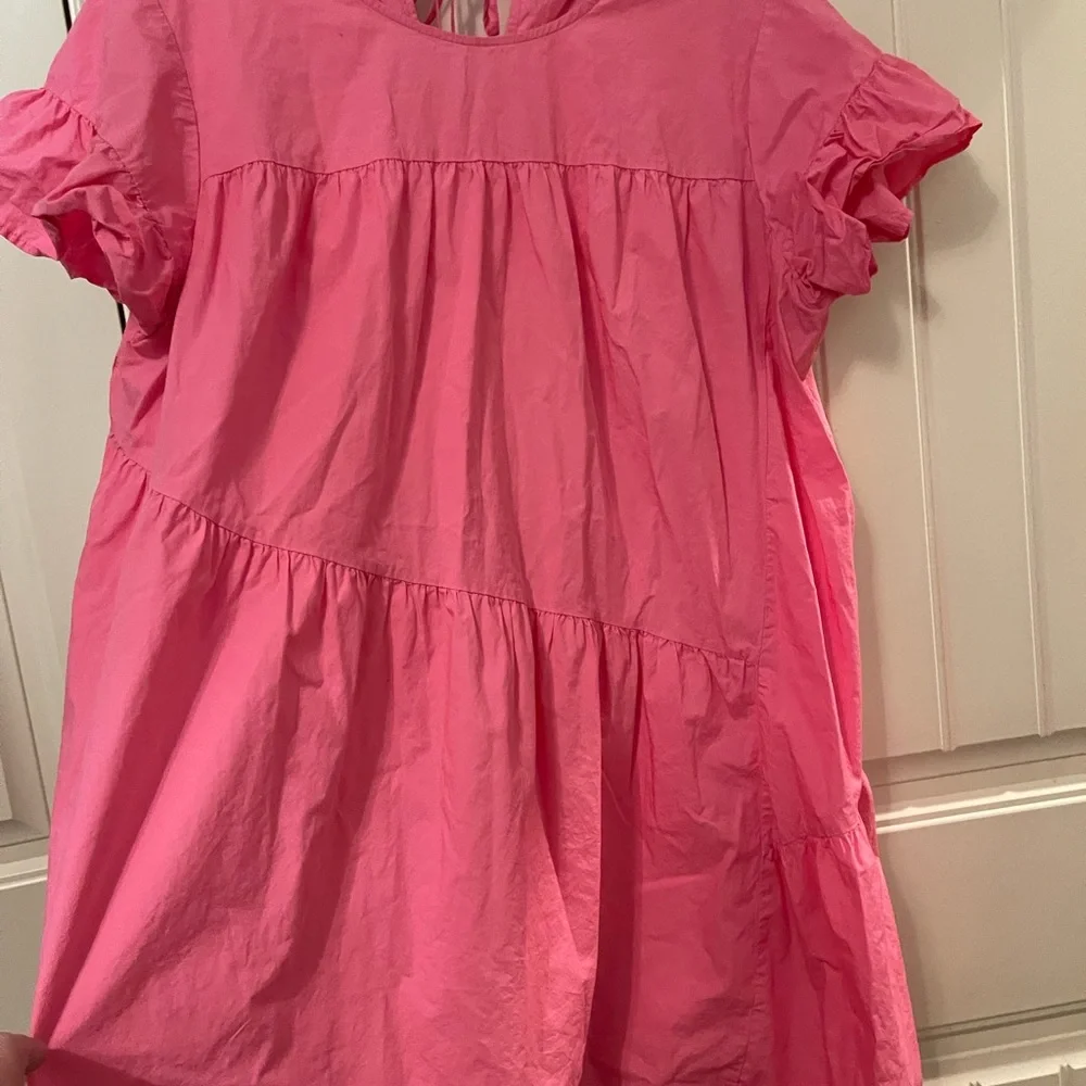 WHO WHAT WEAR Women’s asymmetrical tier pink ruffle short sleeve dress.  XXL - Picture 3 of 16